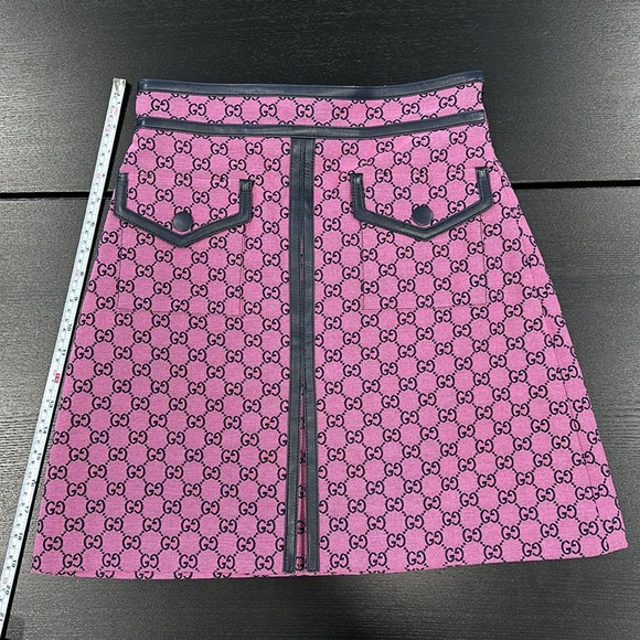 Gucci SS21 Pink GG Canvas Skirt with Leather Trim - size 40 - Picture 6 of 9